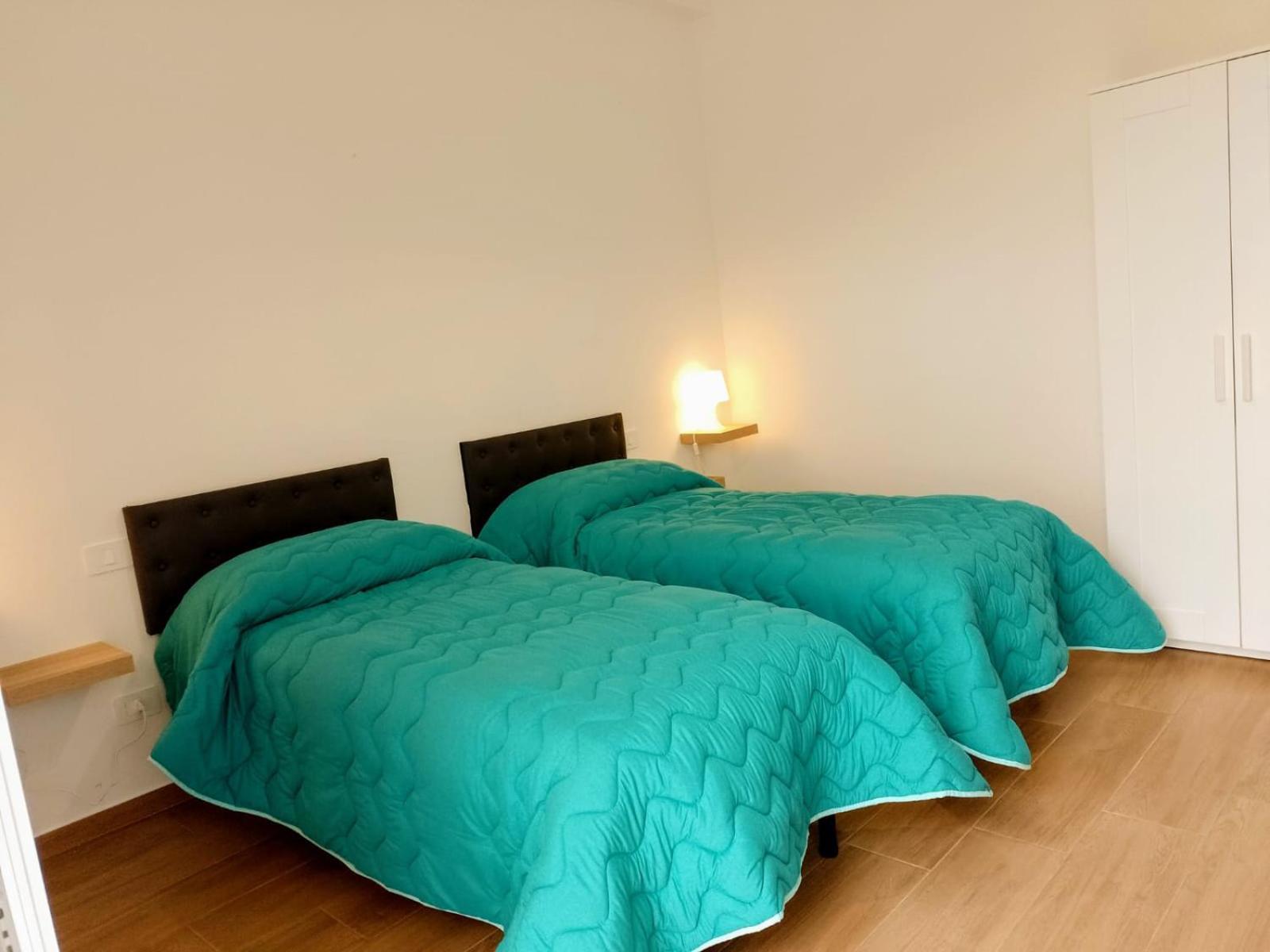 Granatelli Holiday Home Altavilla Milicia Extérieur photo