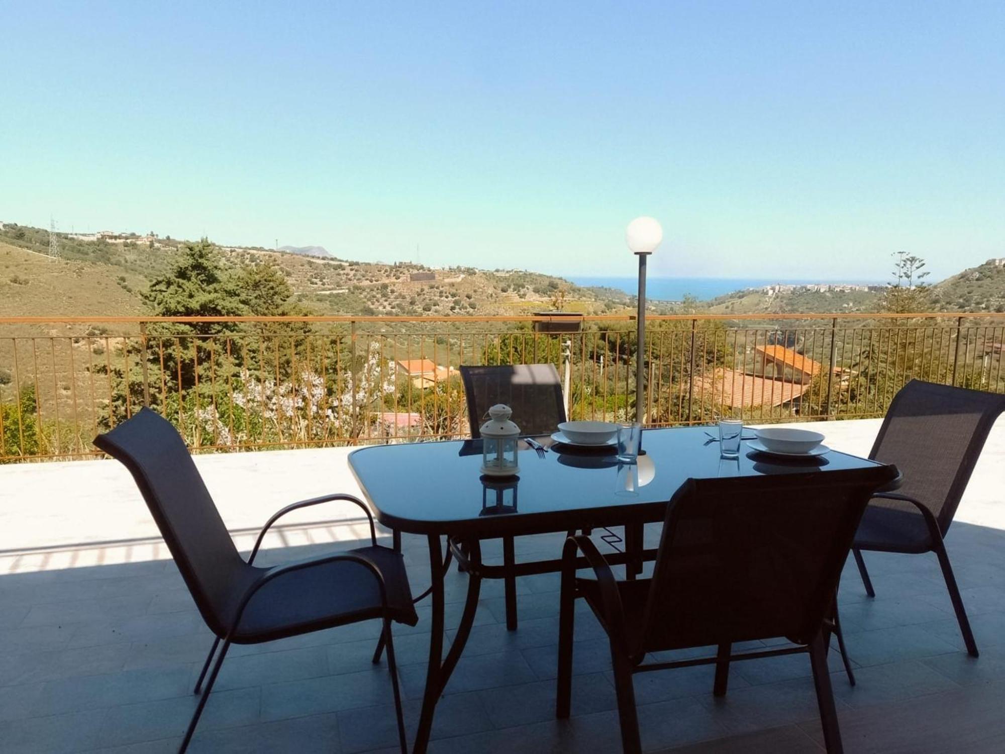 Granatelli Holiday Home Altavilla Milicia Extérieur photo